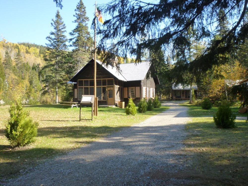 Riviere Petit Saguenay Villa Exterior foto