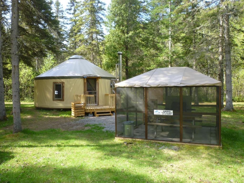 Riviere Petit Saguenay Villa Exterior foto